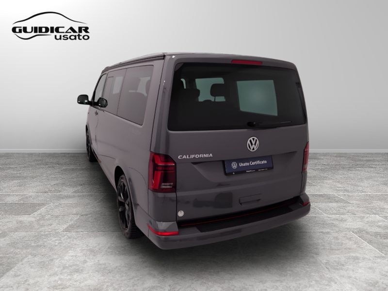 GuidiCar - VOLKSWAGEN INDUSTRIALI California 2023 California - California   BeachPC110 TDIA7 Usato